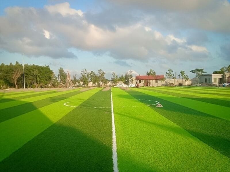 Sân bóng đá Nguyễn Thị Định